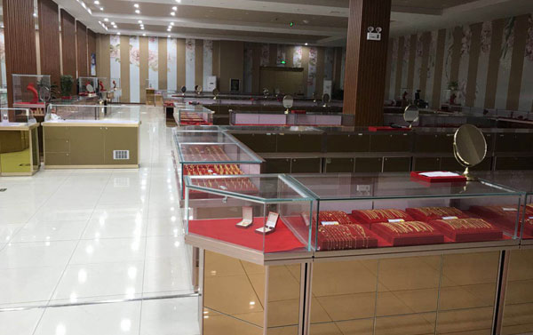 珠寶展示柜工廠選擇，關鍵詞看這三點